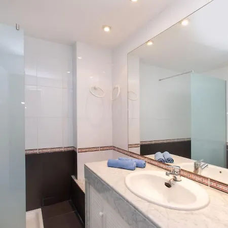 Holiday home La Reserva-6 By Interhome *